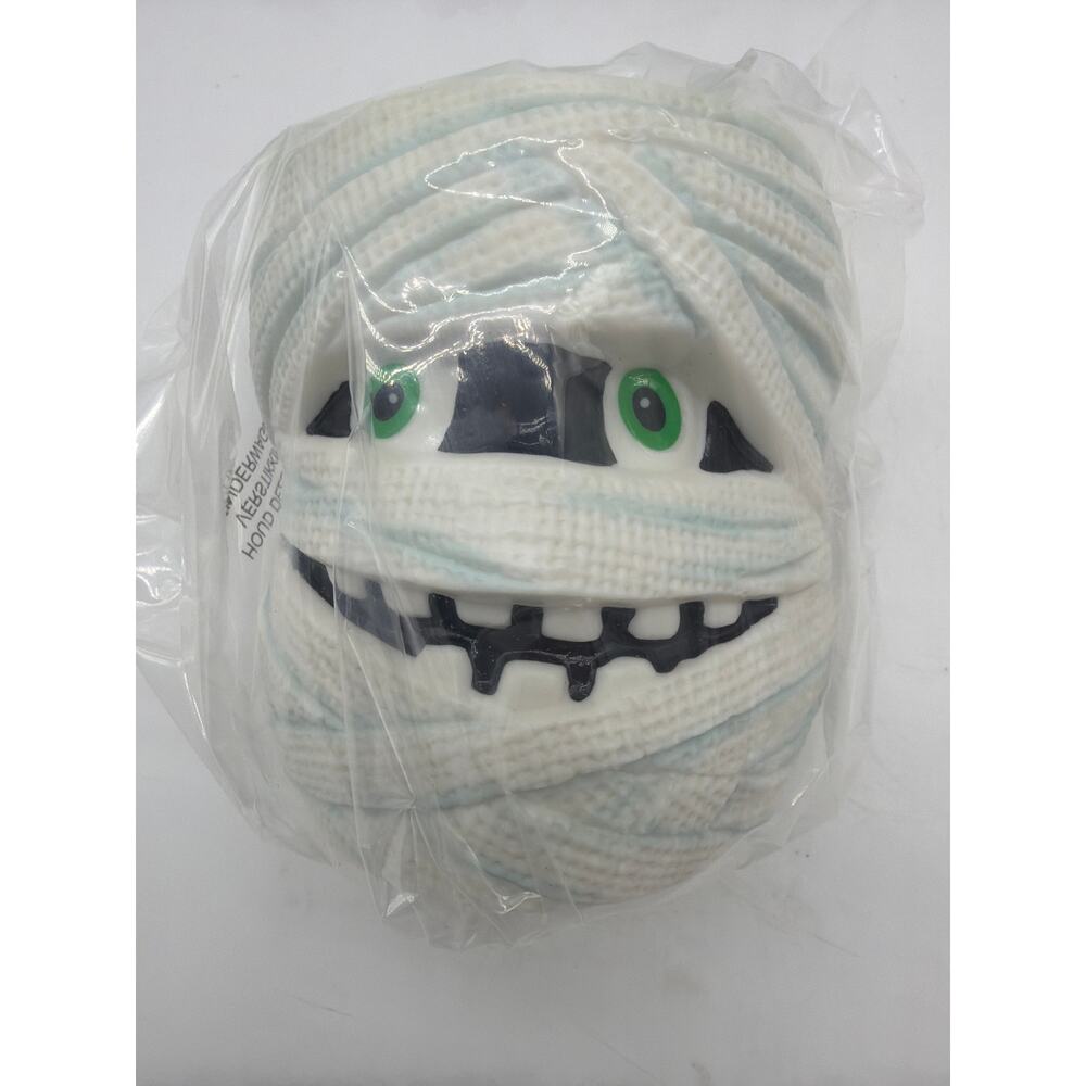 SCENTSY "UNDER WRAPS" MINI WARMER HALLOWEEN MUMMY NEW‎